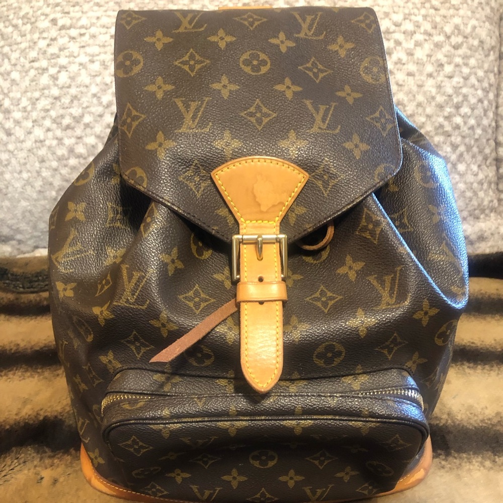 REDUCED🔥Louis Vuitton Montsouris GM Backpack 💯Authentic